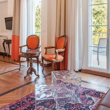 Universal Terme Szálloda 4*