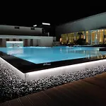 Ξενοδοχείο Universal Terme 4*