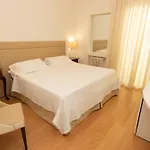 Universal Terme 4*