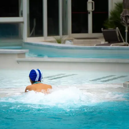 Otel Universal Terme Abano Terme