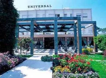 Universal Terme