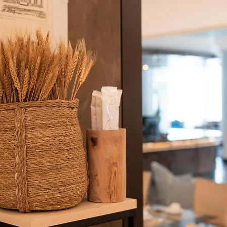 ユニバーサル テルメ 4*