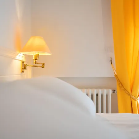 유니버설 테르메