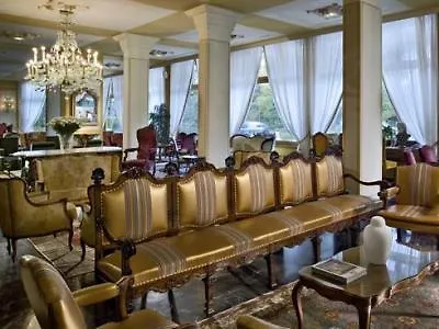 Universal Terme Otel 4*