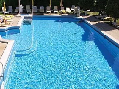 Universal Terme Otel 4*
