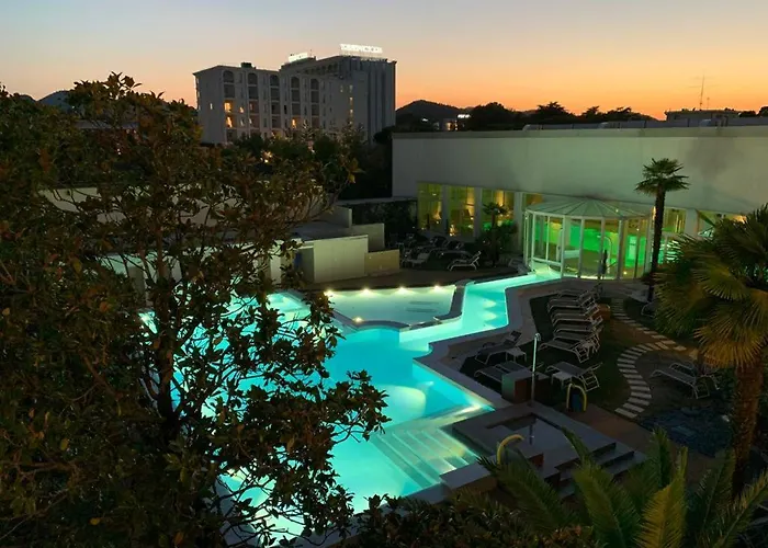 Universal Terme מלון אבנו טרמה