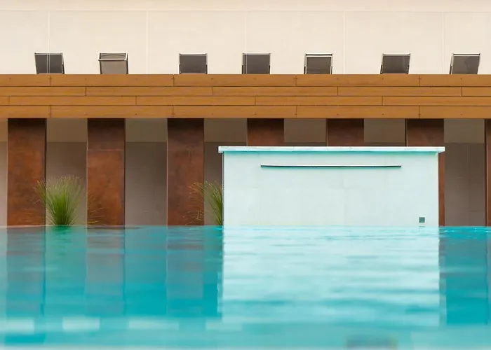מלון Universal Terme 4*