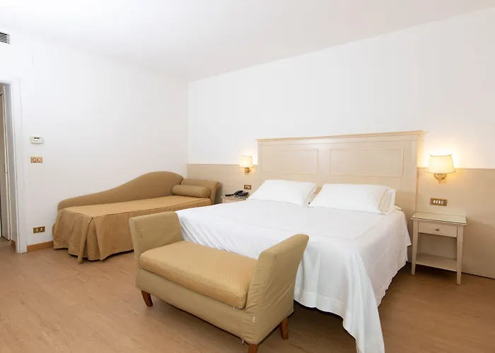 فندق Universal Terme