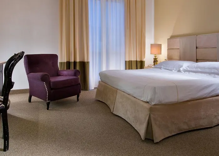 فندق Universal Terme